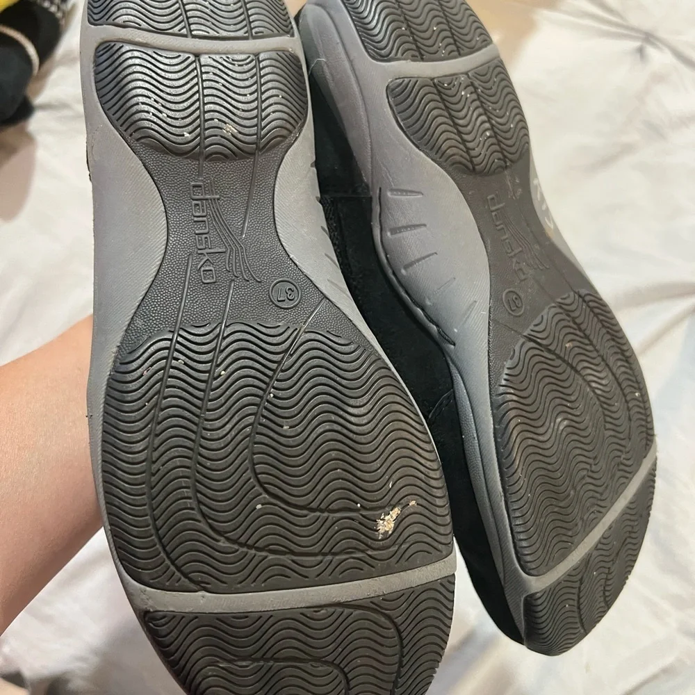 Dansko Gray Flats Modern Comfort Design